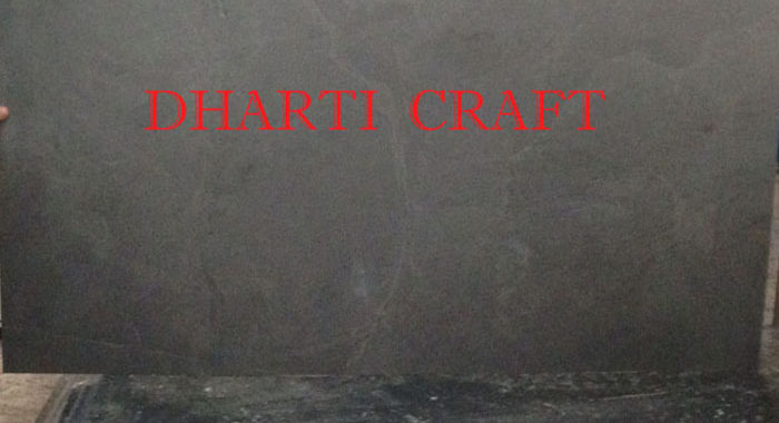 Outdoor stone veneer of color Indian Black